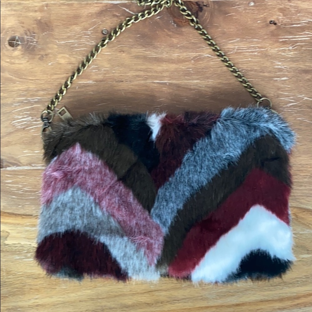 Red and Black Chevron Print Fur Crossbody